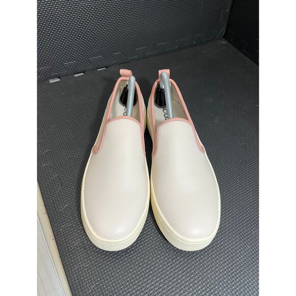 COACH Women's‎ Slip On Sneaker Loafer White Pink Petal Trim Size 10 Leather - Picture 2 of 8